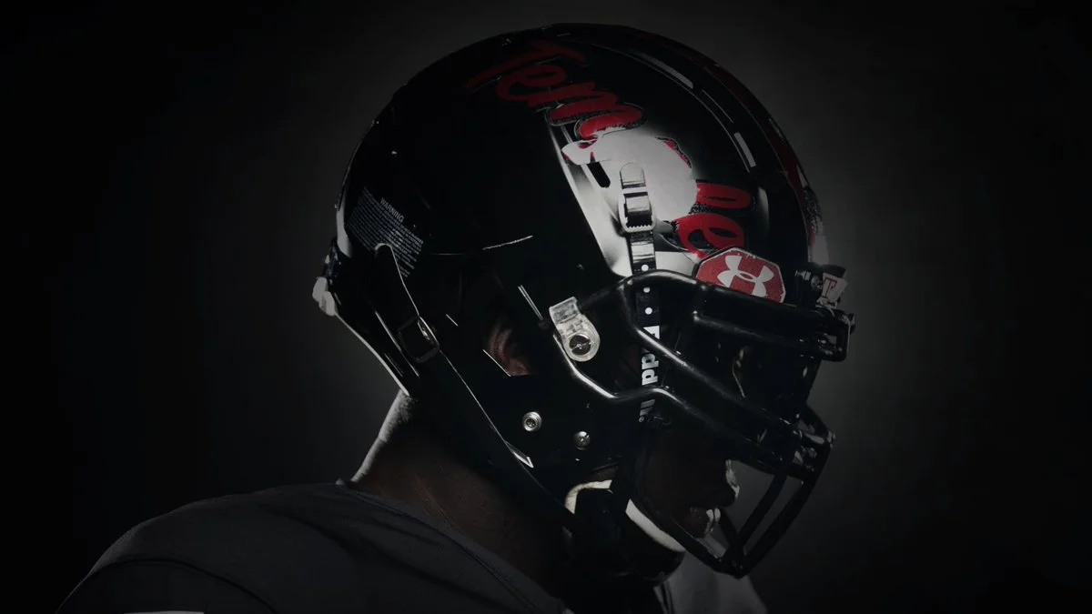 Temple Dark Side Unis