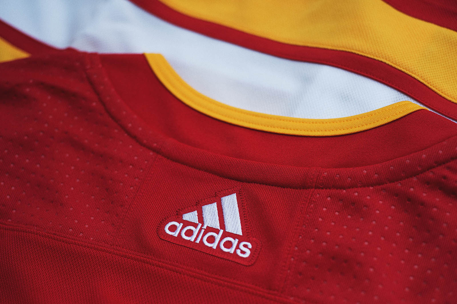 adidasHockey x Flames 3rd Jersey_004.jpg