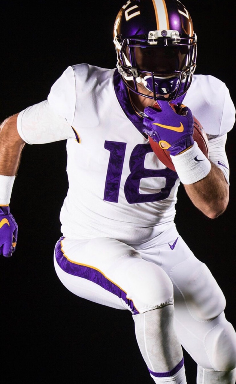 lsu football uniforms