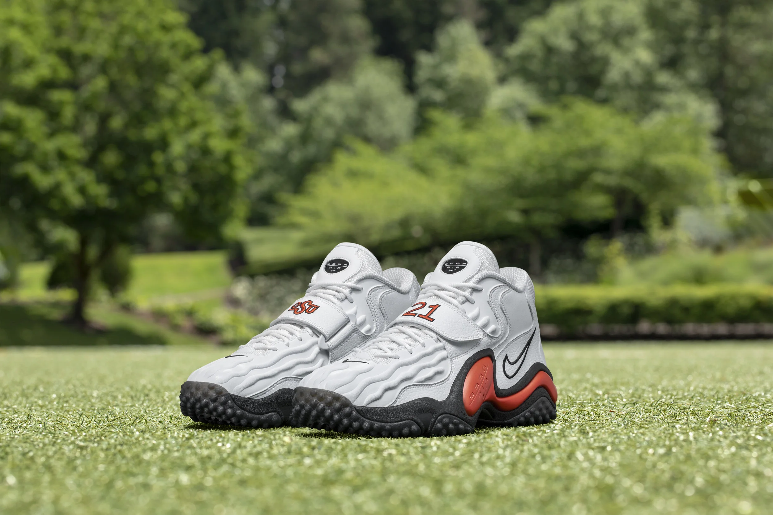 Zoom Turf Jet, 97 'Barry Sanders Edition'