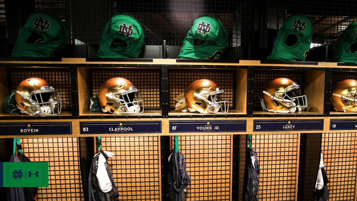 Notre Dame Football's Green Uniform — UNISWAG