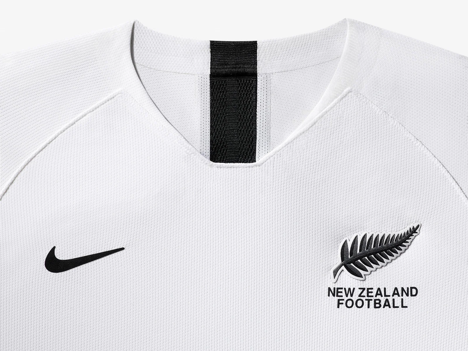 grey nike football kit