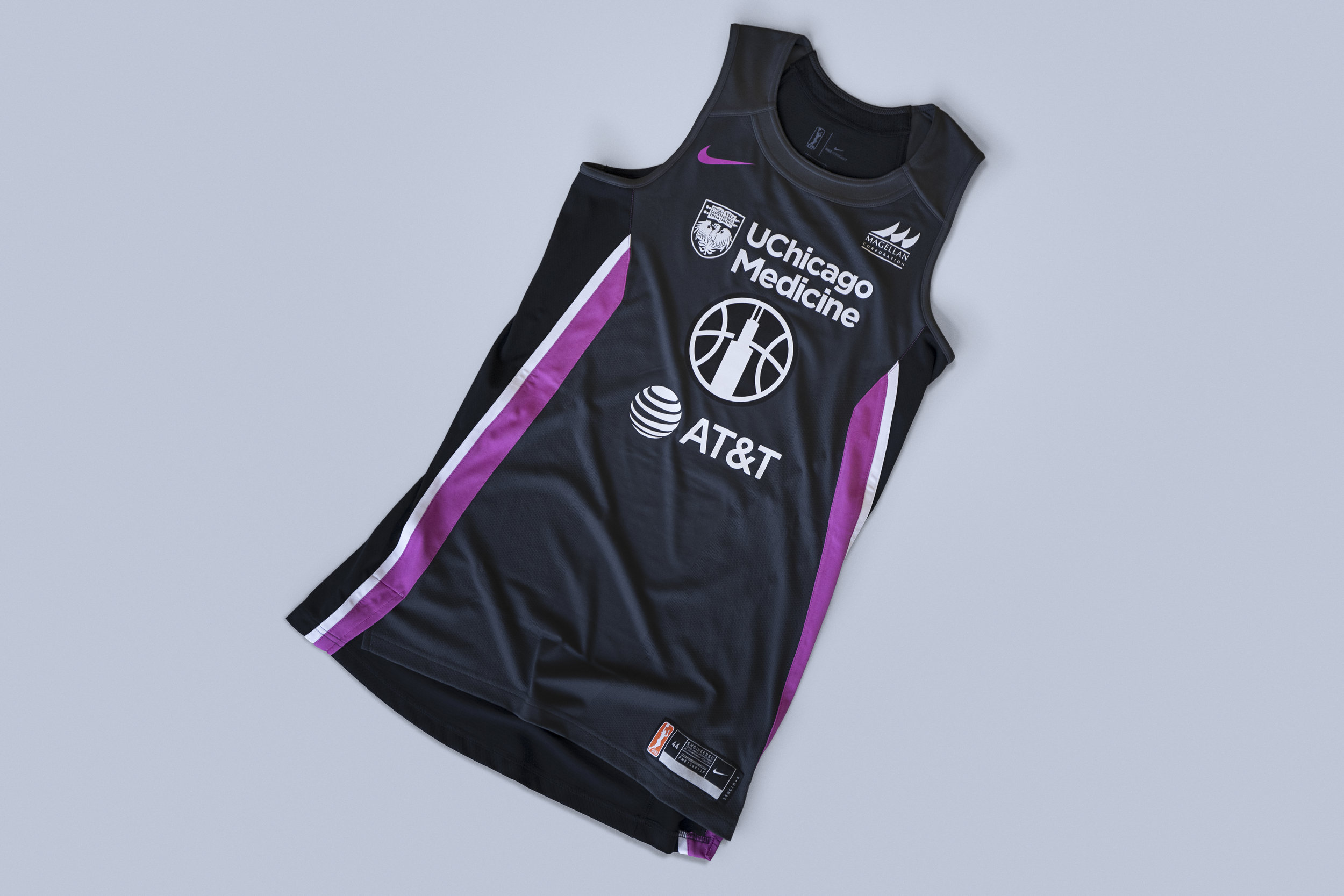 Nike_WNBA_Uniforms2019_BHA_ChicagoSky_IMG_9020_86889.jpg