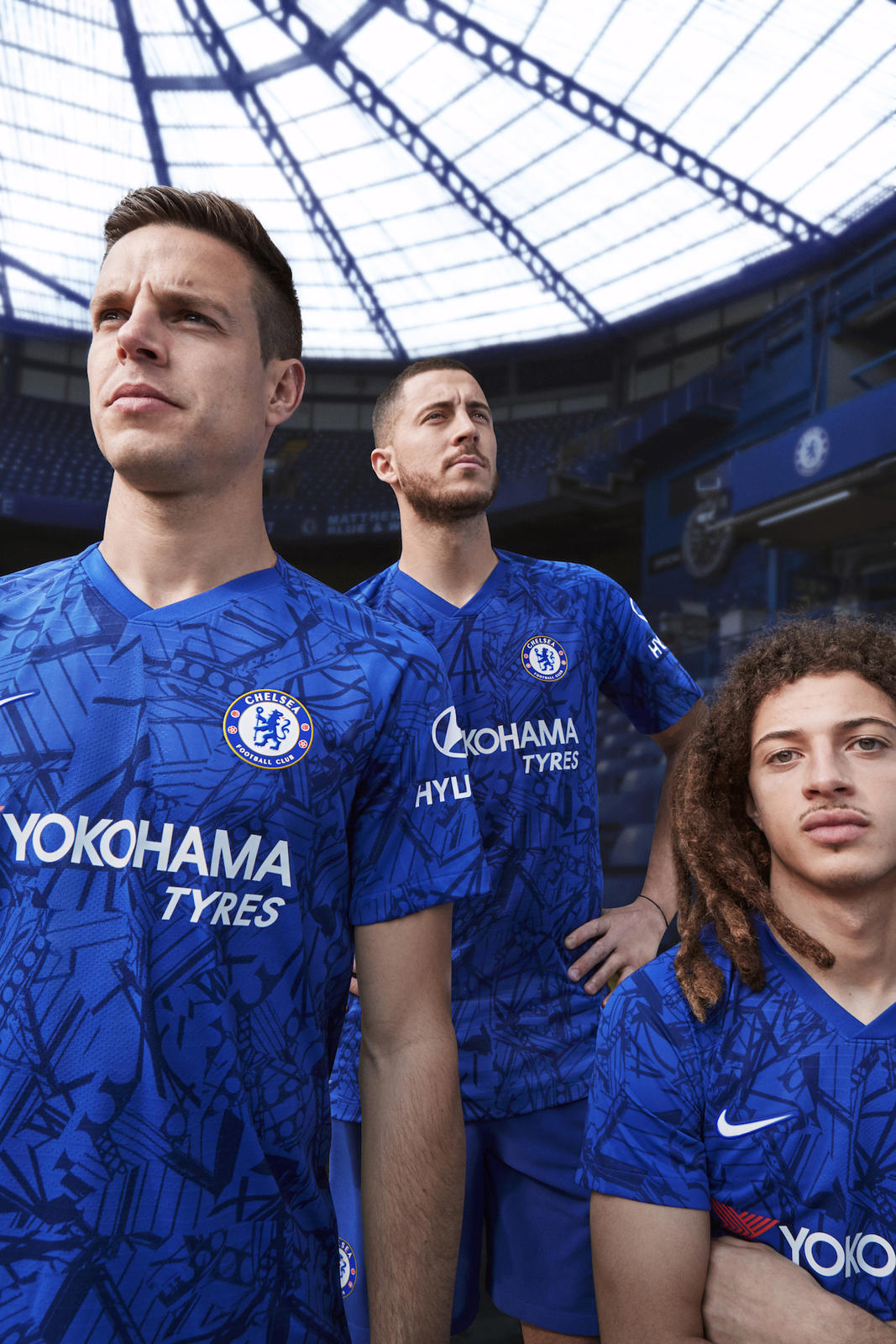 Nike_ChelseaFC_HomeKit_2019-20_7_native_1600.jpg