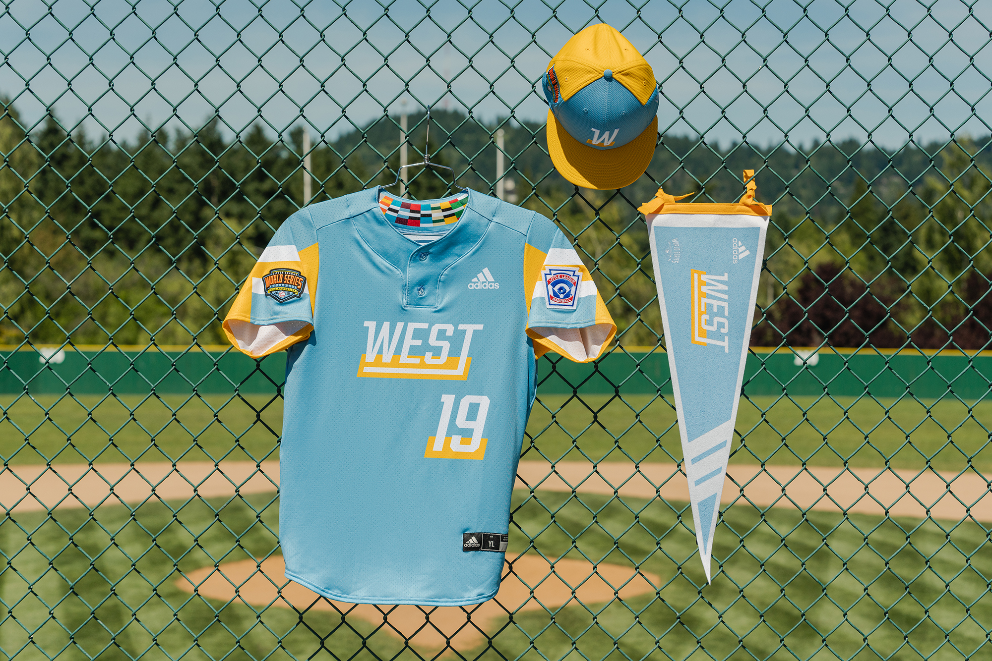 little league world series uniforms