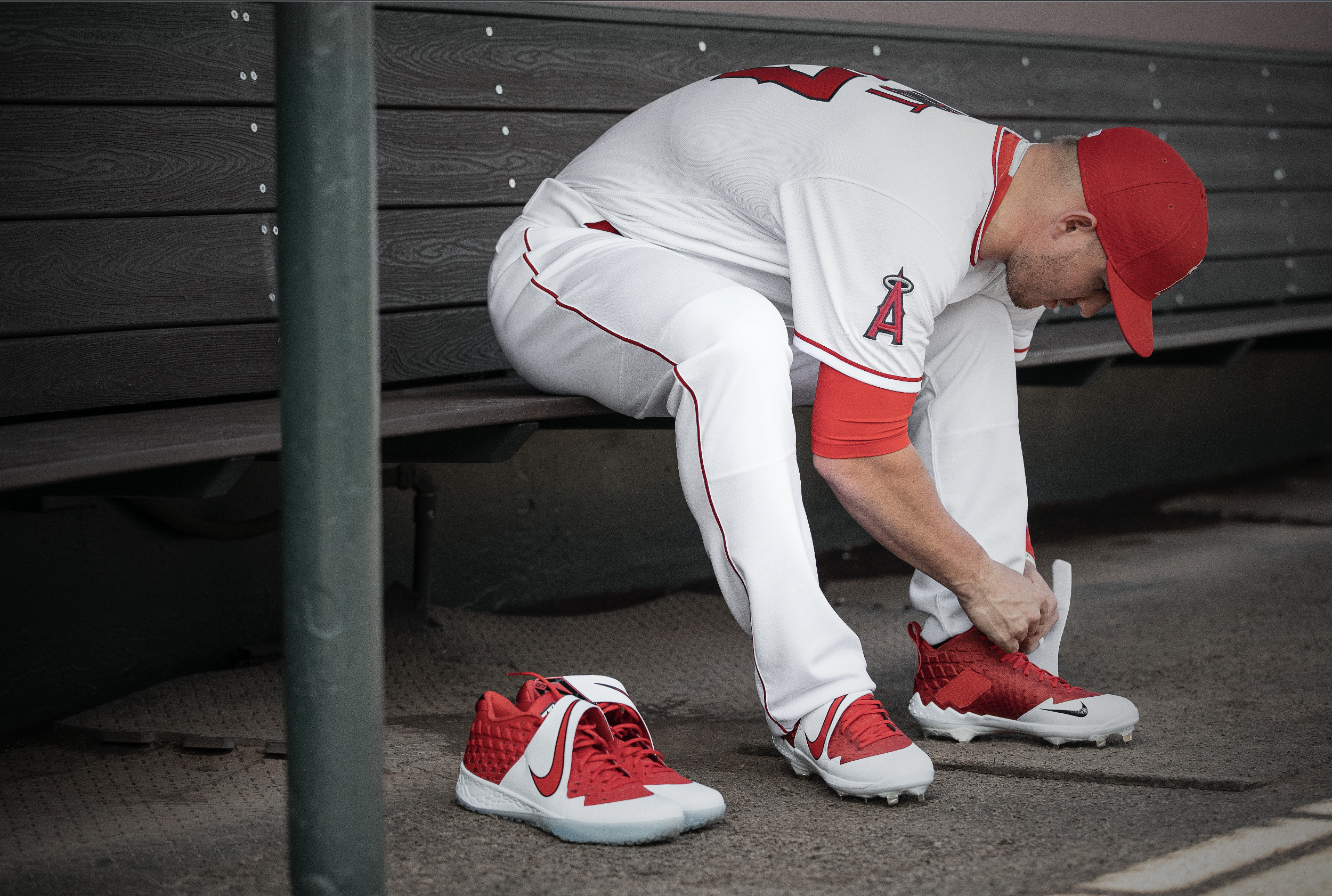 mike trout cleats 2020