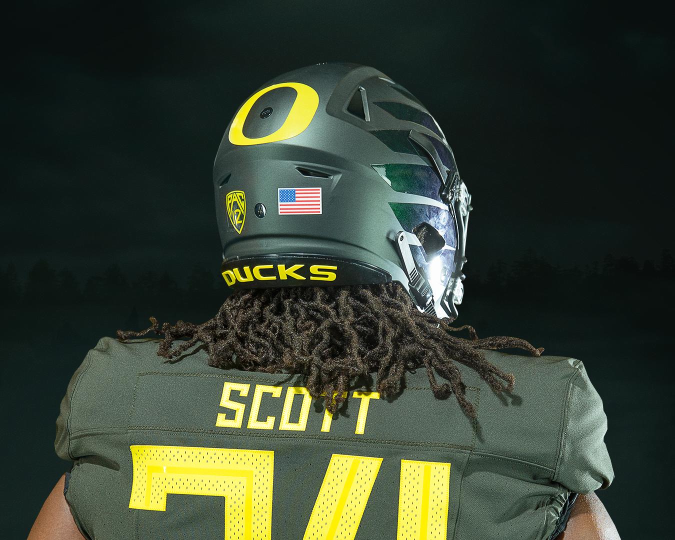 Oregon Ducks Unveil New Uniforms, Nike Vapor Fusion Template