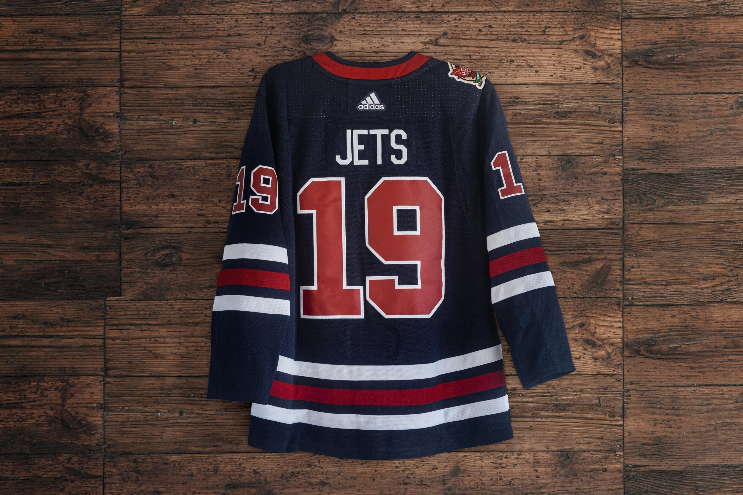 winnipeg jets 2019 heritage classic jersey