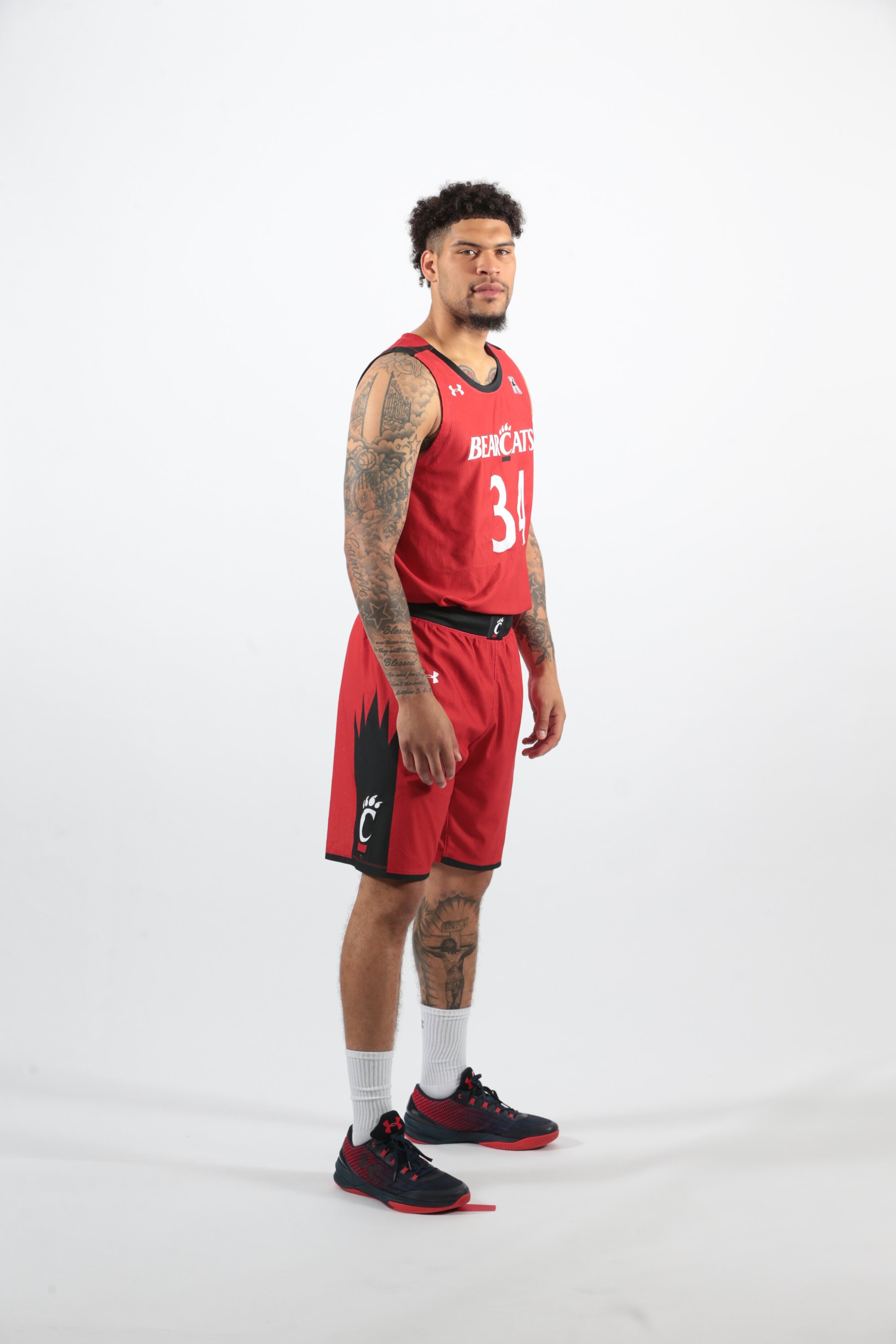 cincinnati basketball uniforms