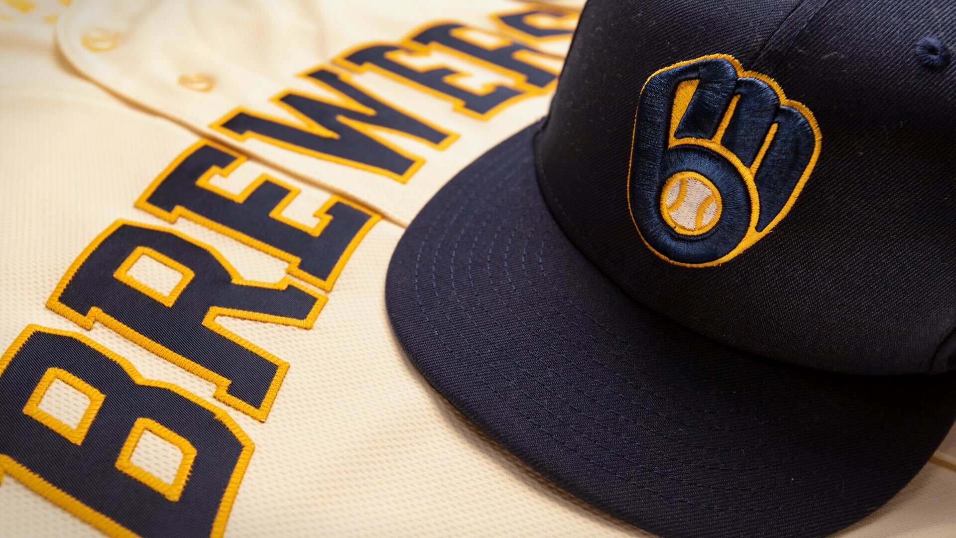 New Uniforms for the Milwaukee Brewers — UNISWAG