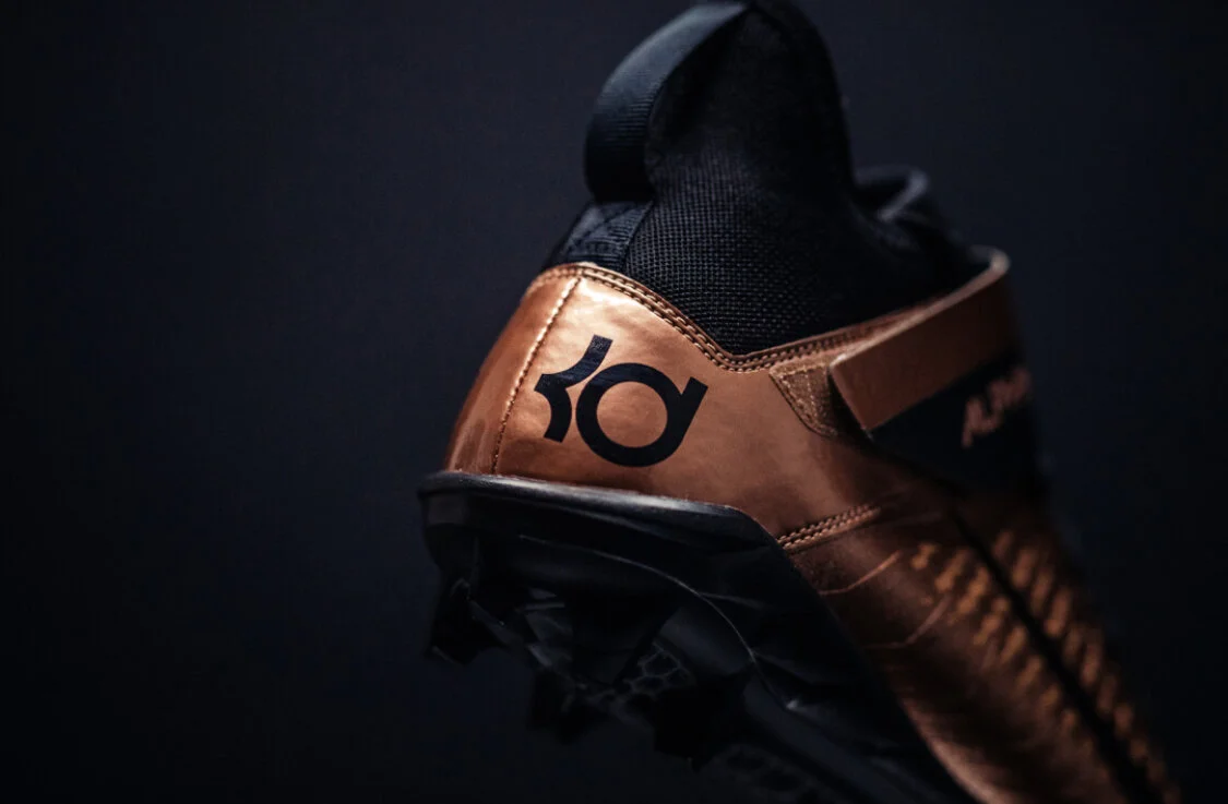 Texas Football Kevin Durant Cleats