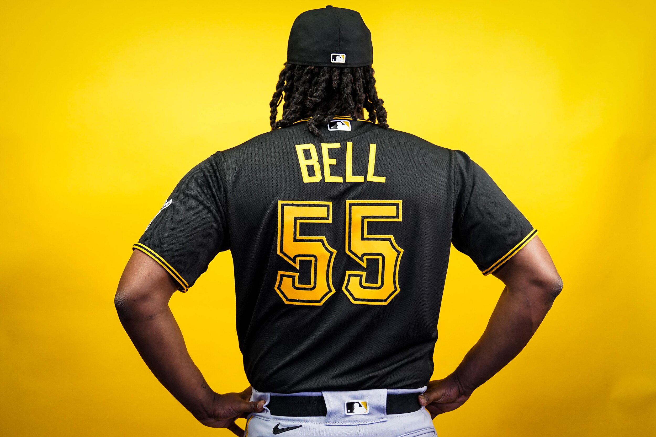 pittsburgh pirates uniform