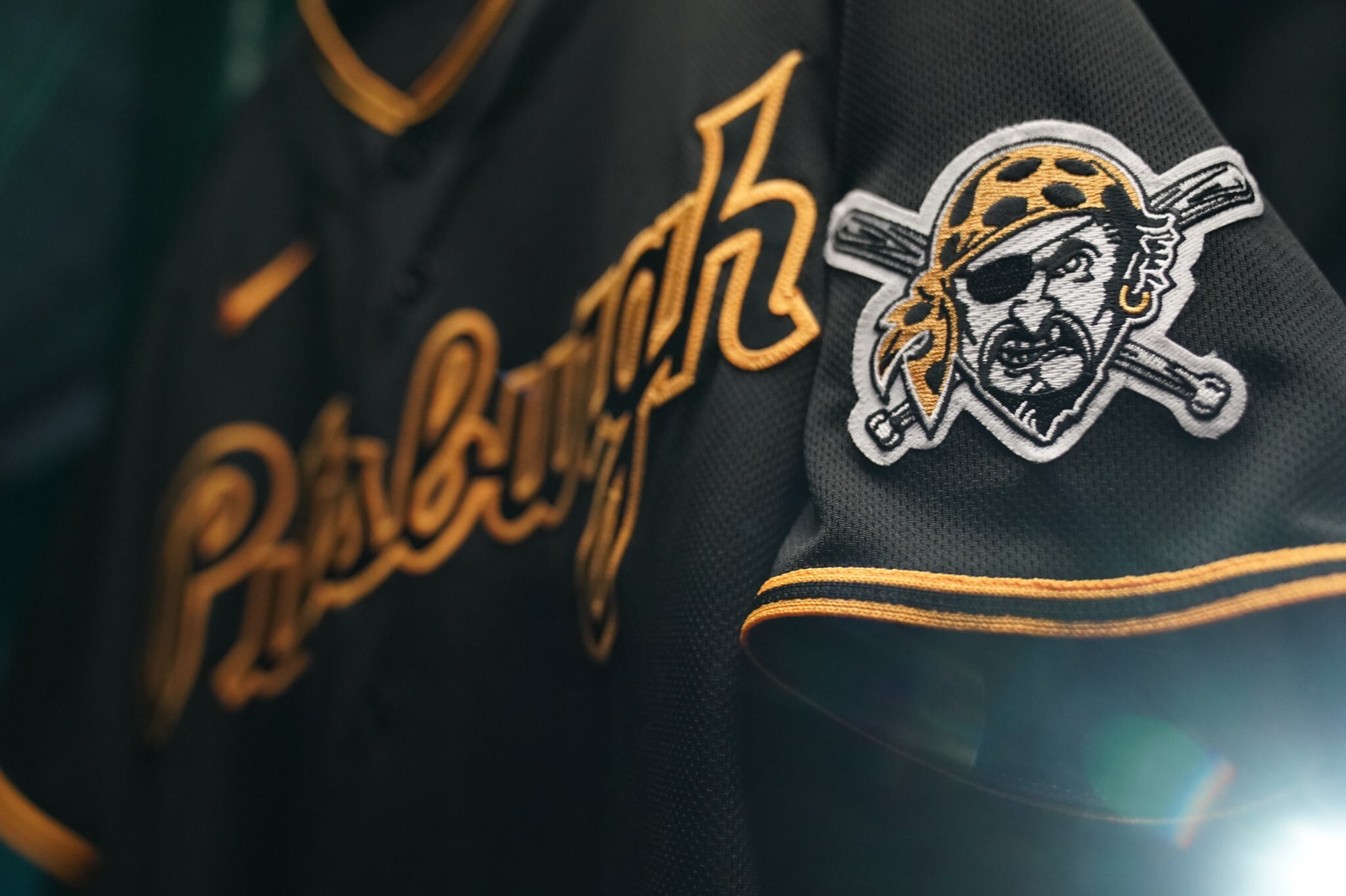 Pirates unveil new City Connect uniforms