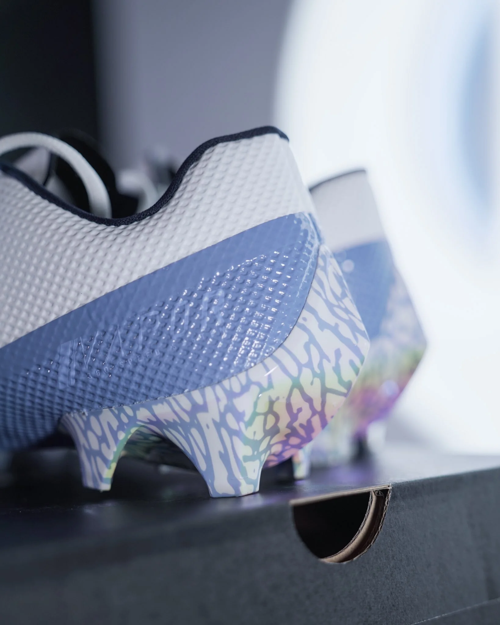 Jordan Cleats for North Carolina Football — UNISWAG