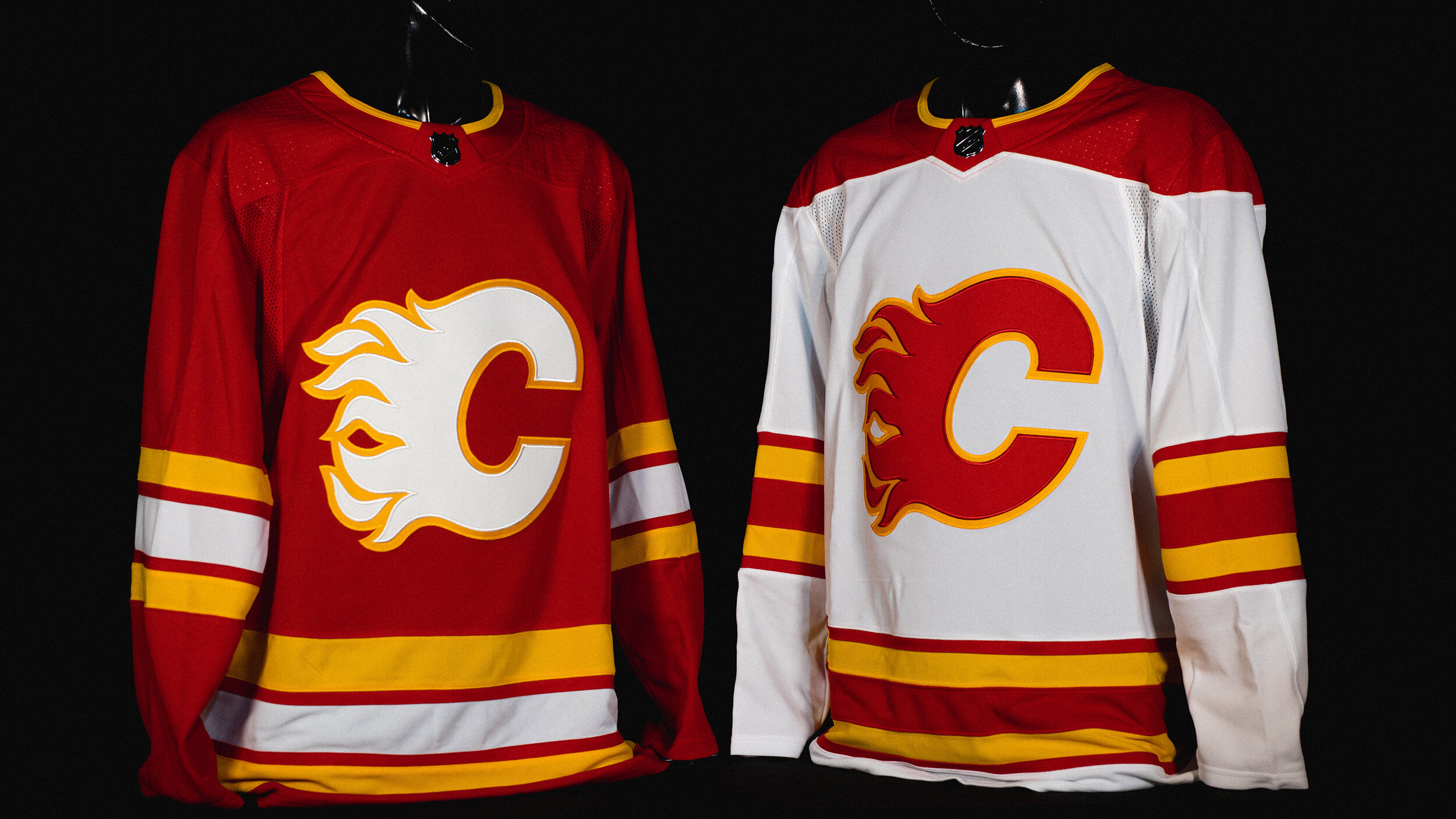 Calgary Flames Vintage in Calgary Flames Team Shop 