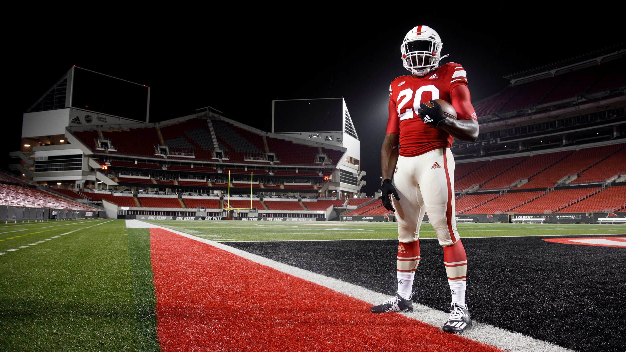 Louisville Cardinals To Wear 1985-86 Throwback Uniforms At Downs