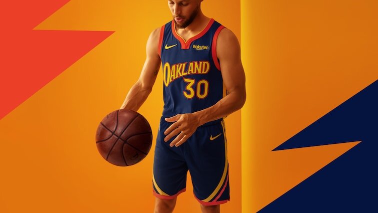 Golden State Warriors New Classic Edition Uniform and Court — UNISWAG