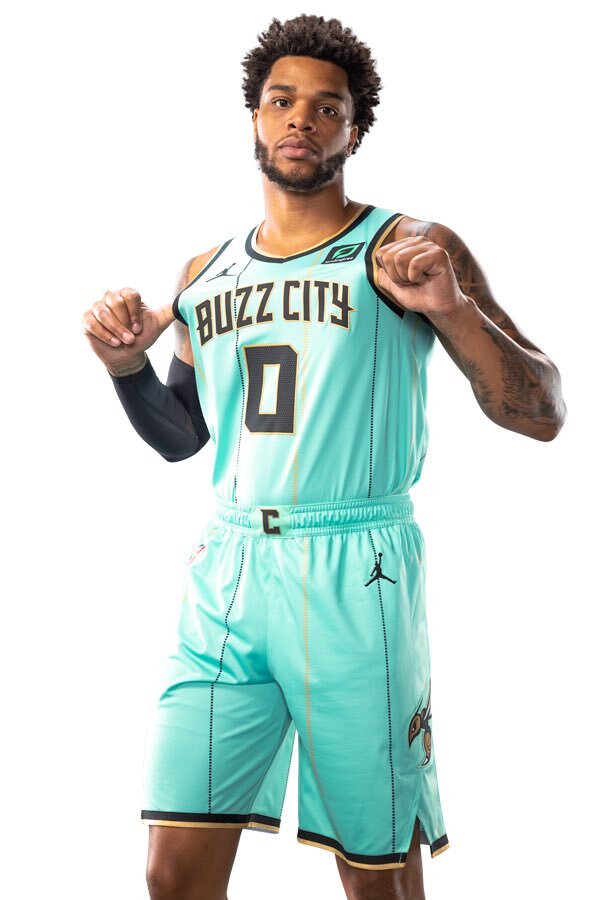 Charlotte Hornets New Buzz City Uniform Uniswag