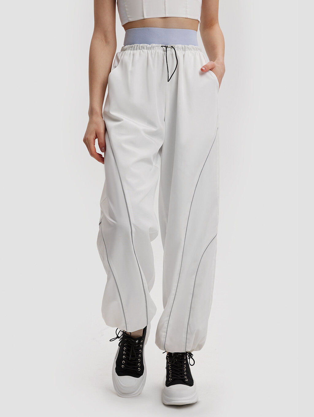 Pulse-High-waisted-Sports-Pants-positive-white.jpeg