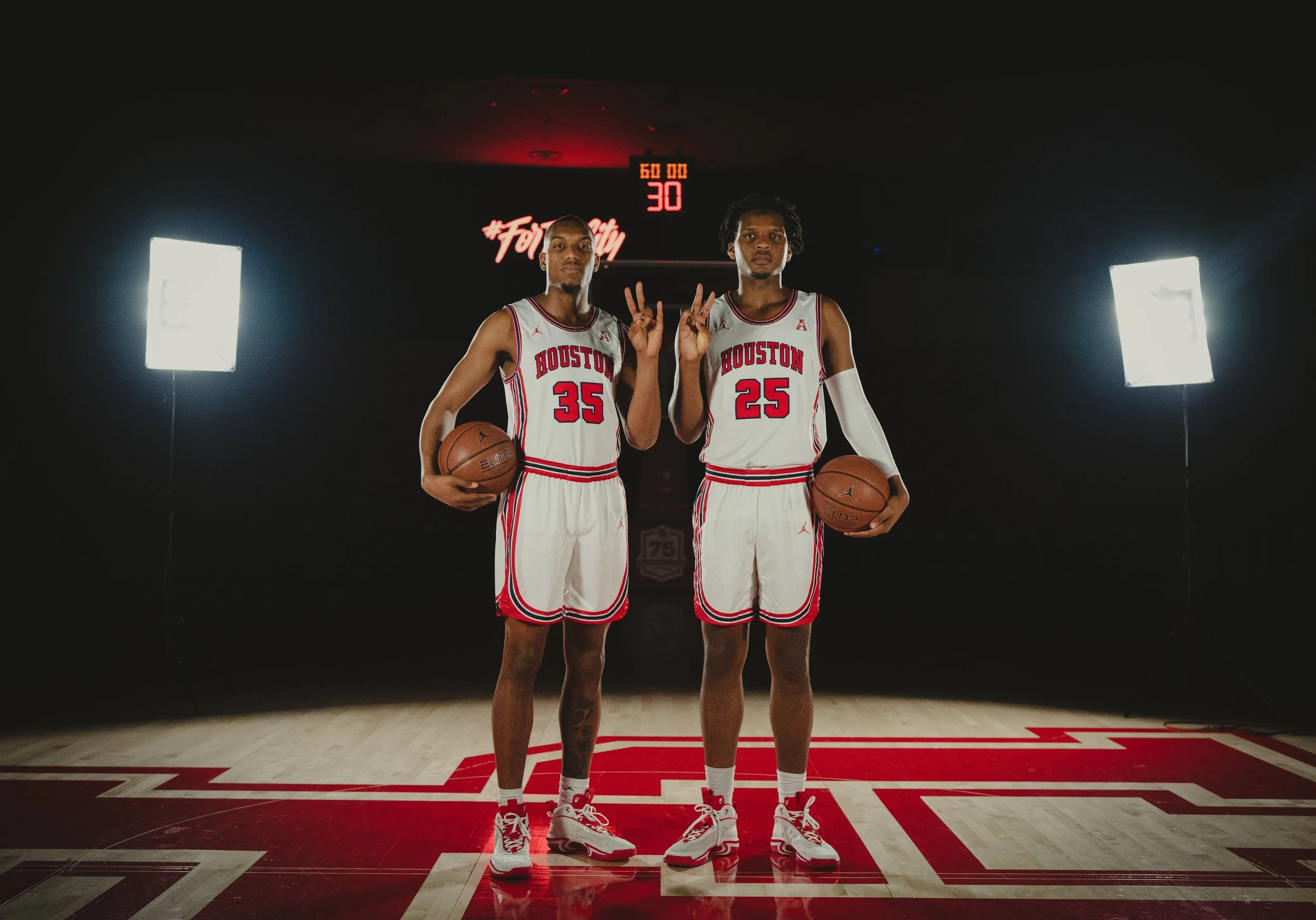 Houston Cougars Throwback Uniform