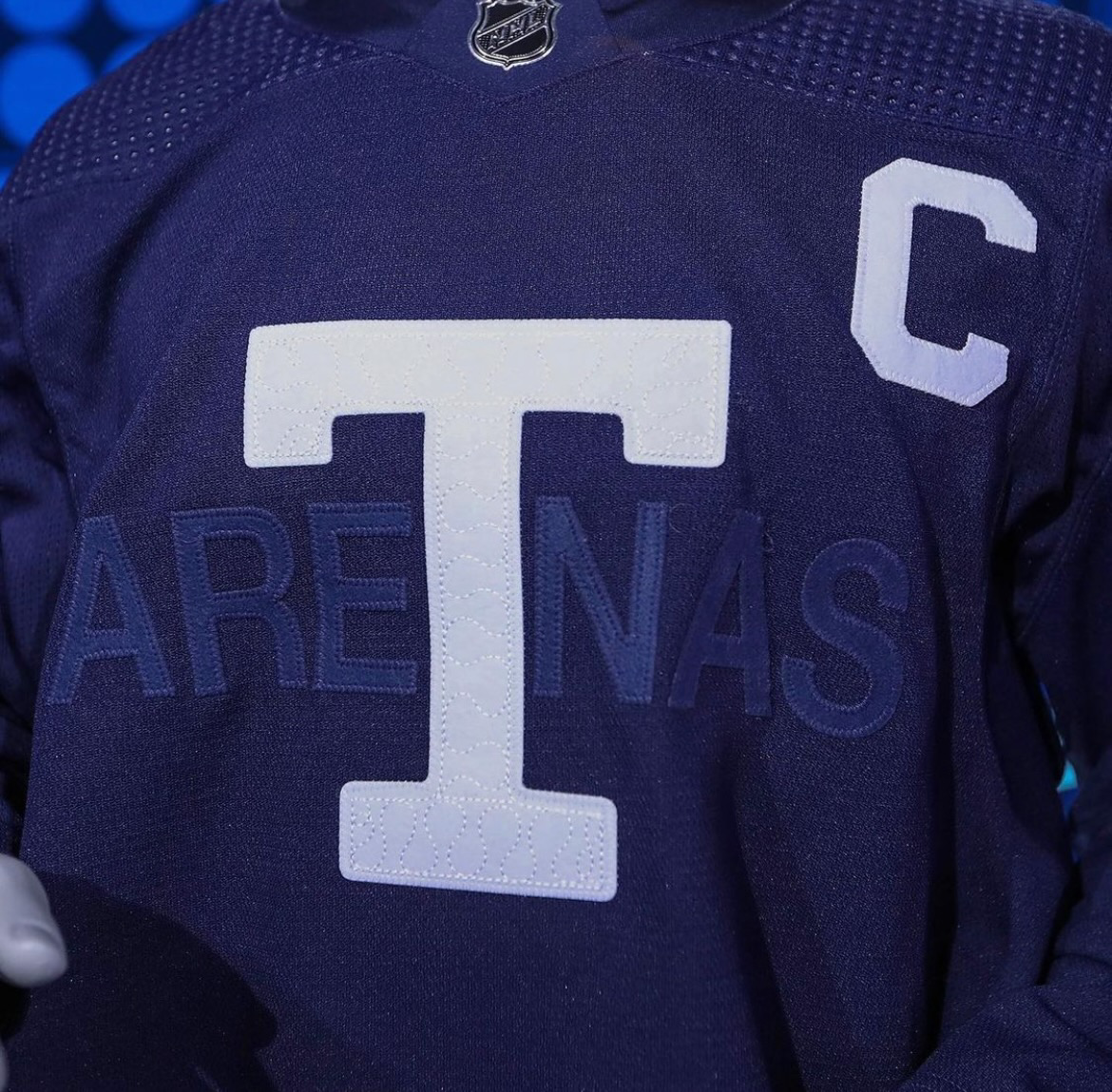 Maple Leafs Throwback Uniform — UNISWAG
