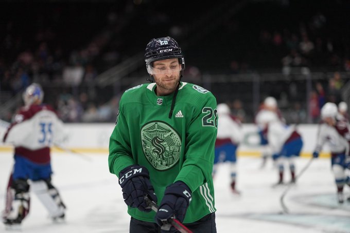 Blackhawks will warm-up in St. Patrick's Day green jerseys on Wednesday