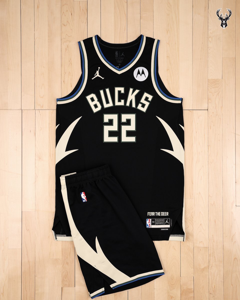 Fanatics Hometown Fear The Deer Black Milwaukee Bucks T-Shirt / 5X Large