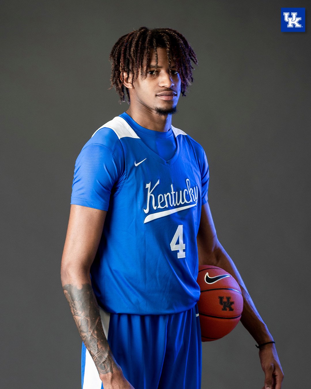 Kentucky reveals new men's basketball jerseys