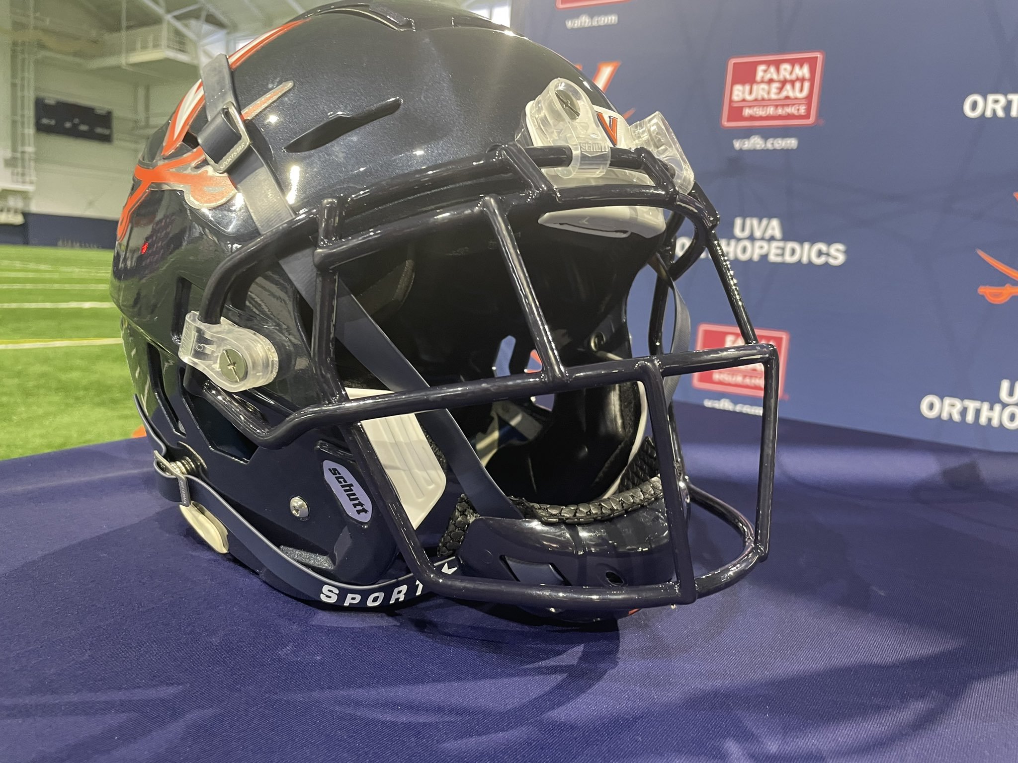 Virginia Cavaliers Unveiling New 'Stealth' Unis, Gear