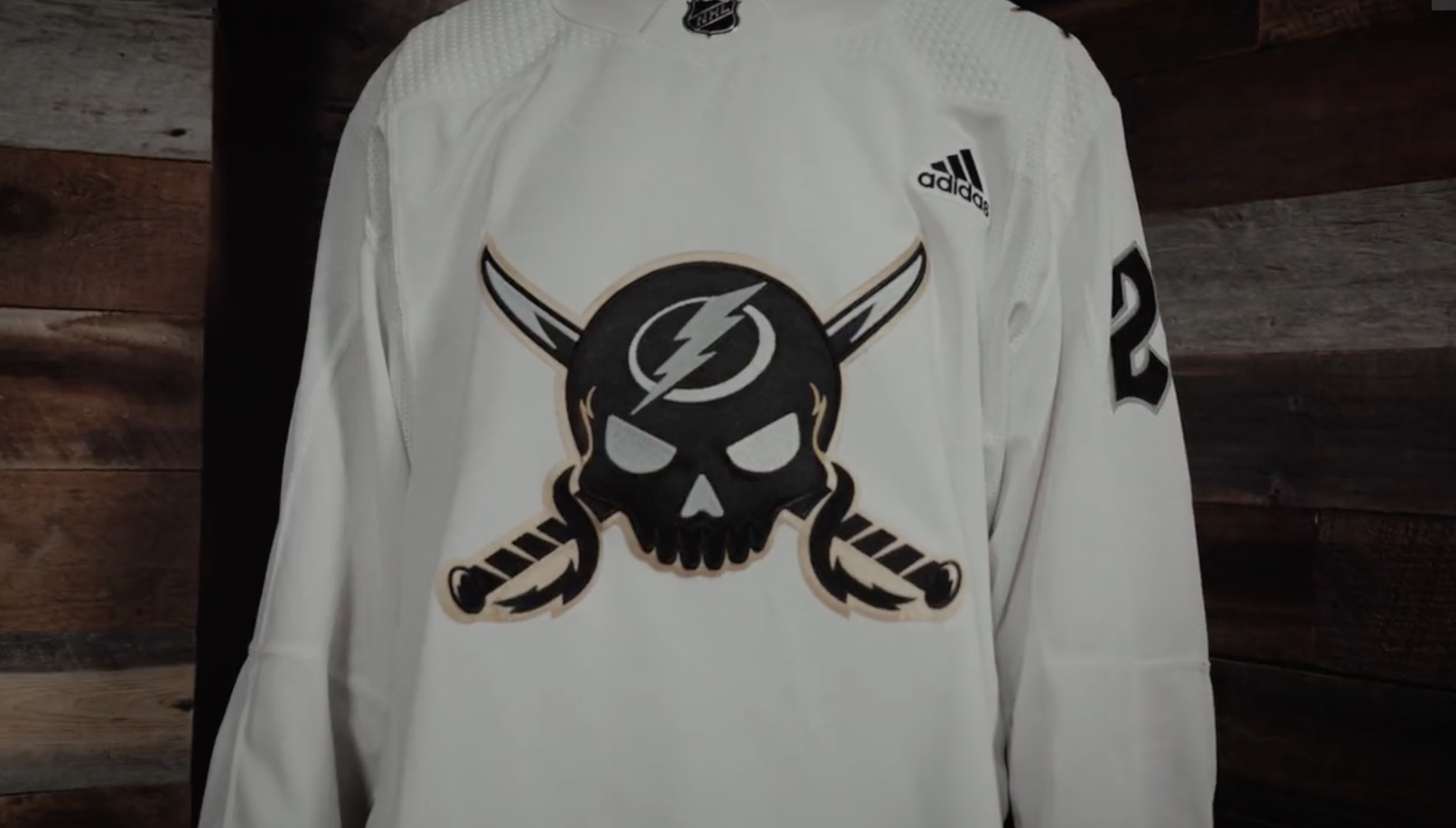 Tampa Bay Sports Tampa Bay Lightning Gasparilla Inspired T Shirt - Hnatee
