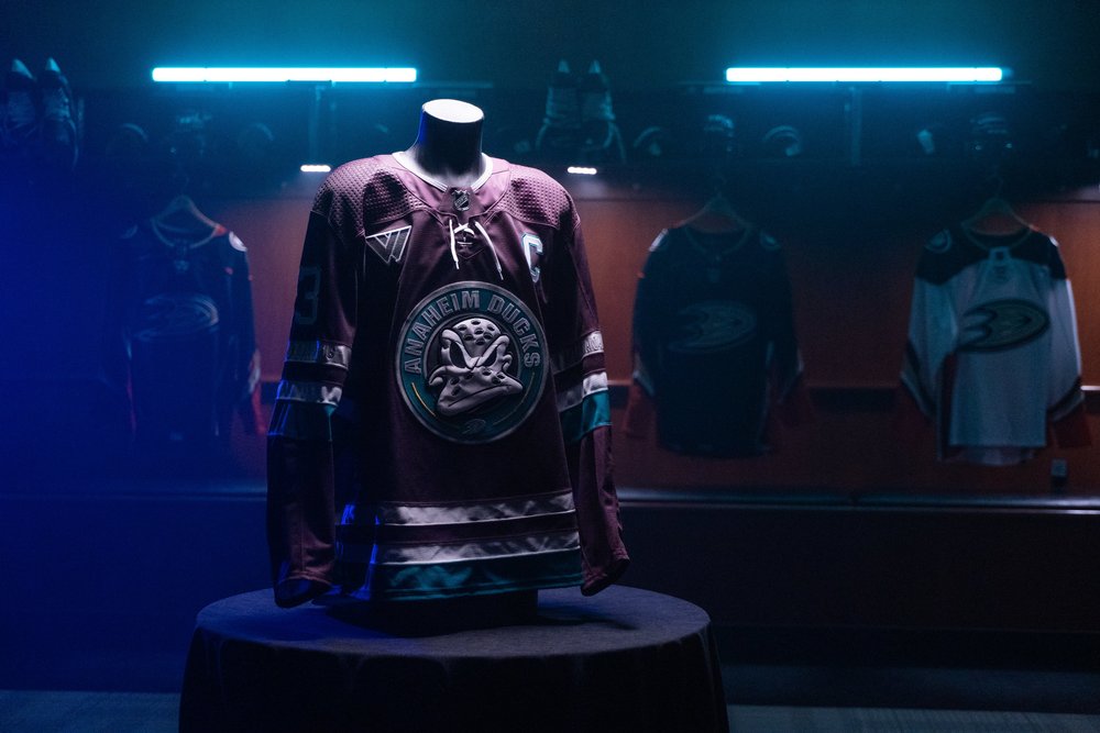 Dallas Stars Blackout Uniform — UNISWAG