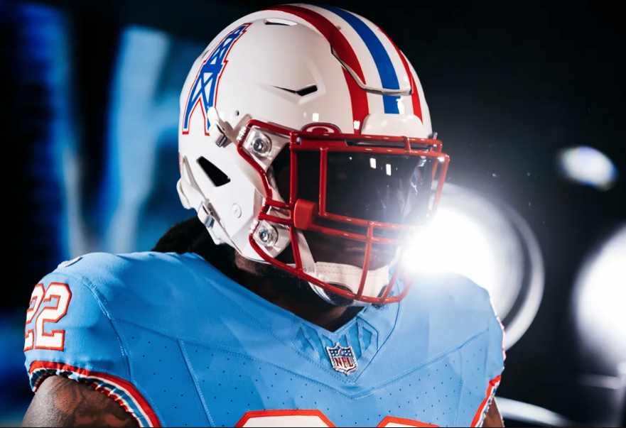 Tennessee Titans bring 'Old School' to the new generations with throwback  uniform for the 2023 Season