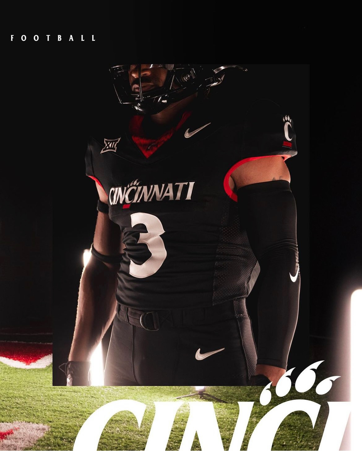 Cincinnati Bearcats Unveil New Black Nike Uniforms — UNISWAG
