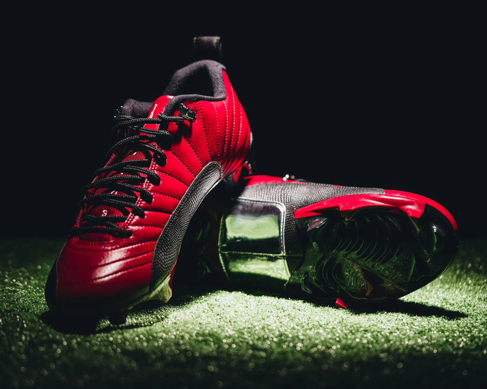 Oklahoma's Jordan 12 Low PE Cleats
