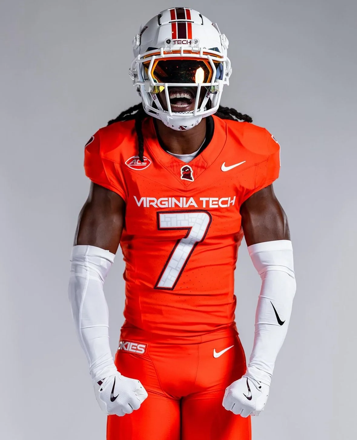 Virginia Tech Unveils All-Orange Uniforms