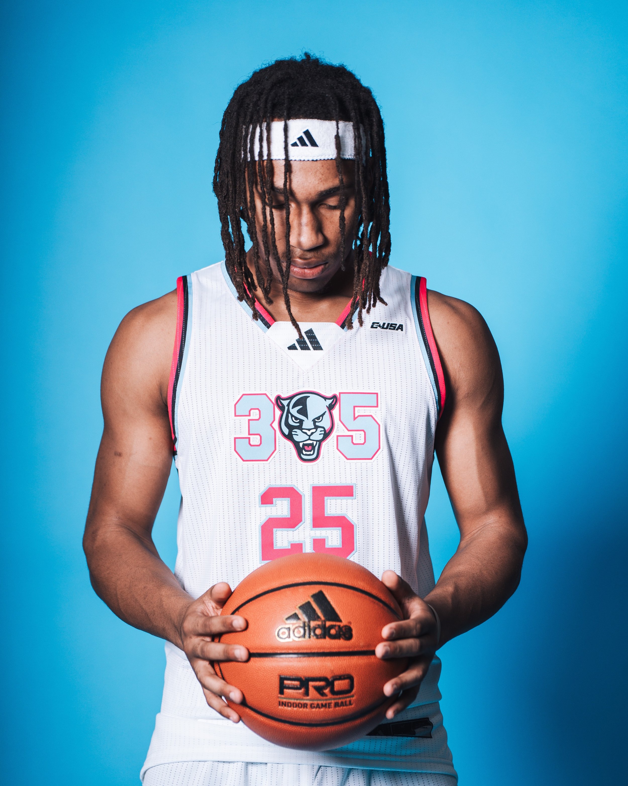 FIU Men’s Basketball Unveils Vice U Uniforms