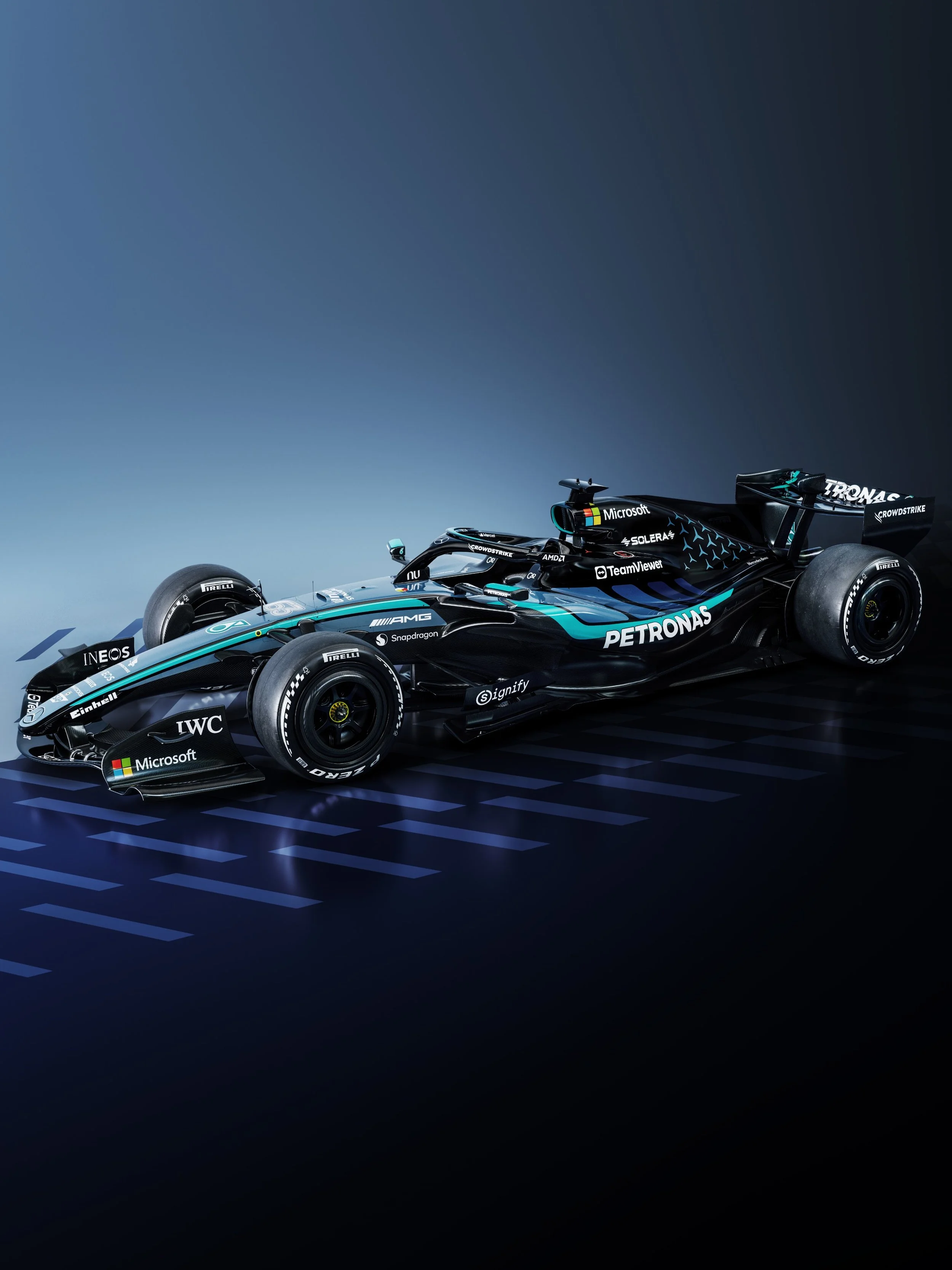 Mercedes Adds Blue Accents With Special MANUFAKTUR Livery for Austin