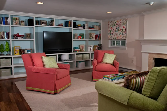 familyroom3.jpg