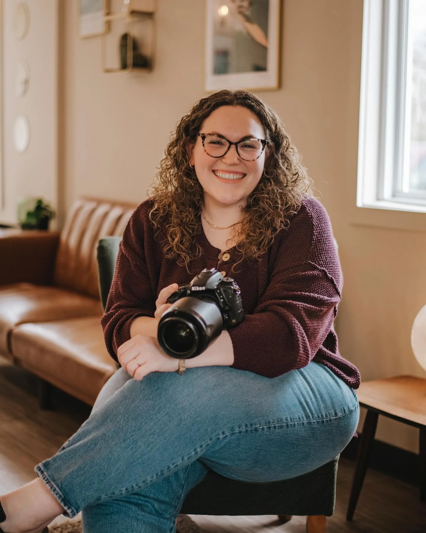 📸✨ Hello again, I&rsquo;m Samantha &mdash; the heart behind the lens at Samantha&rsquo;s Forget Me Nots!

If we haven&rsquo;t met yet (or if it&rsquo;s been a while), I&rsquo;m a passionate photographer dedicated to capturing the in-between moments 