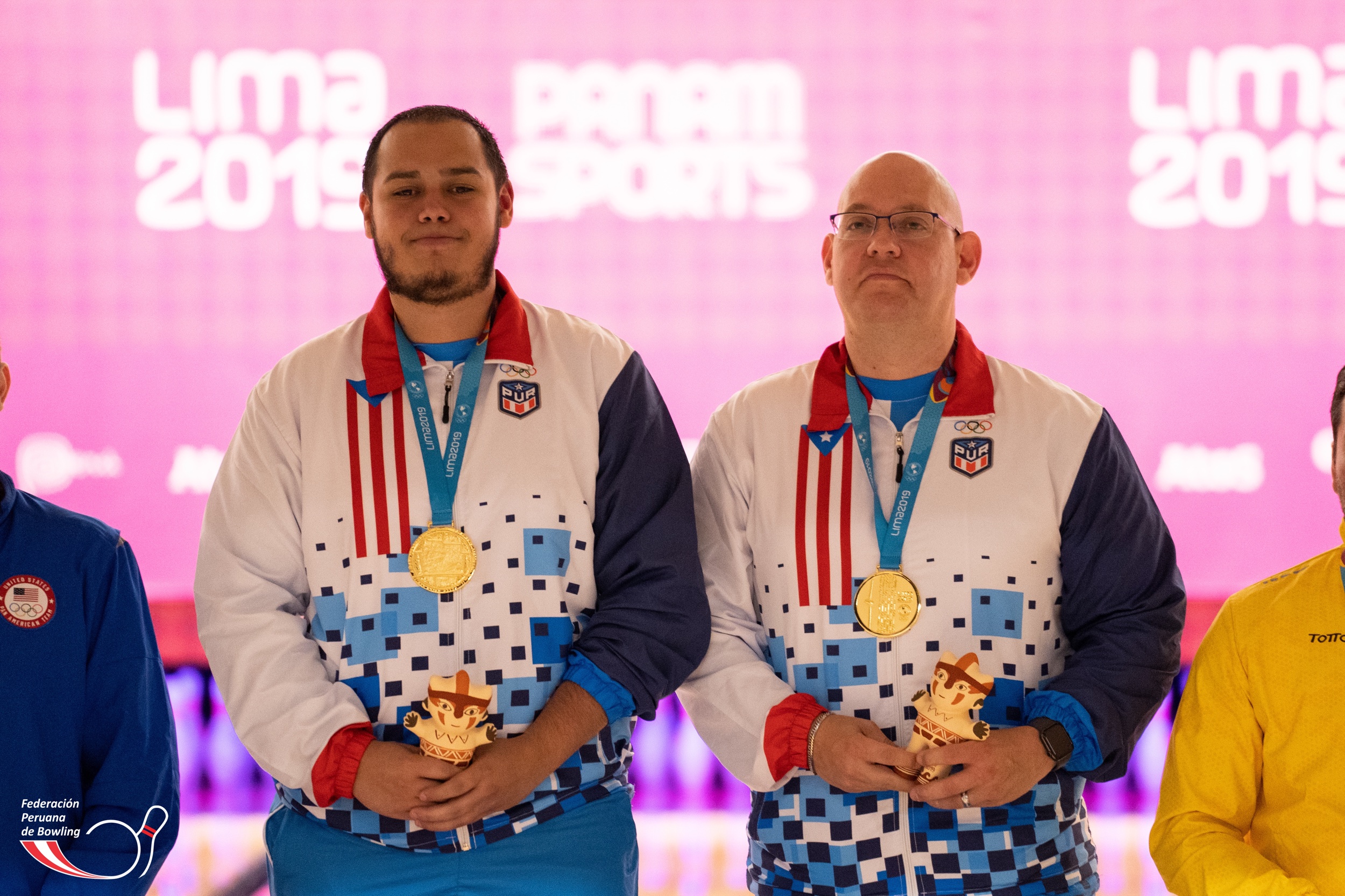 Cristian Azcona y Jean Francisco Perez (Puerto Rico). Campeones en la modalidad dobles con 5816 palos derribados, Récord Panamericano.