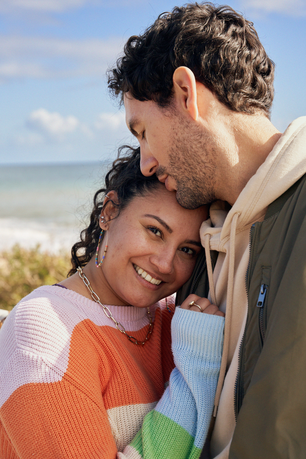 Bianca+Loui_Global-Shoot-2023_Dating-03_all-media_in-perpetuity.png