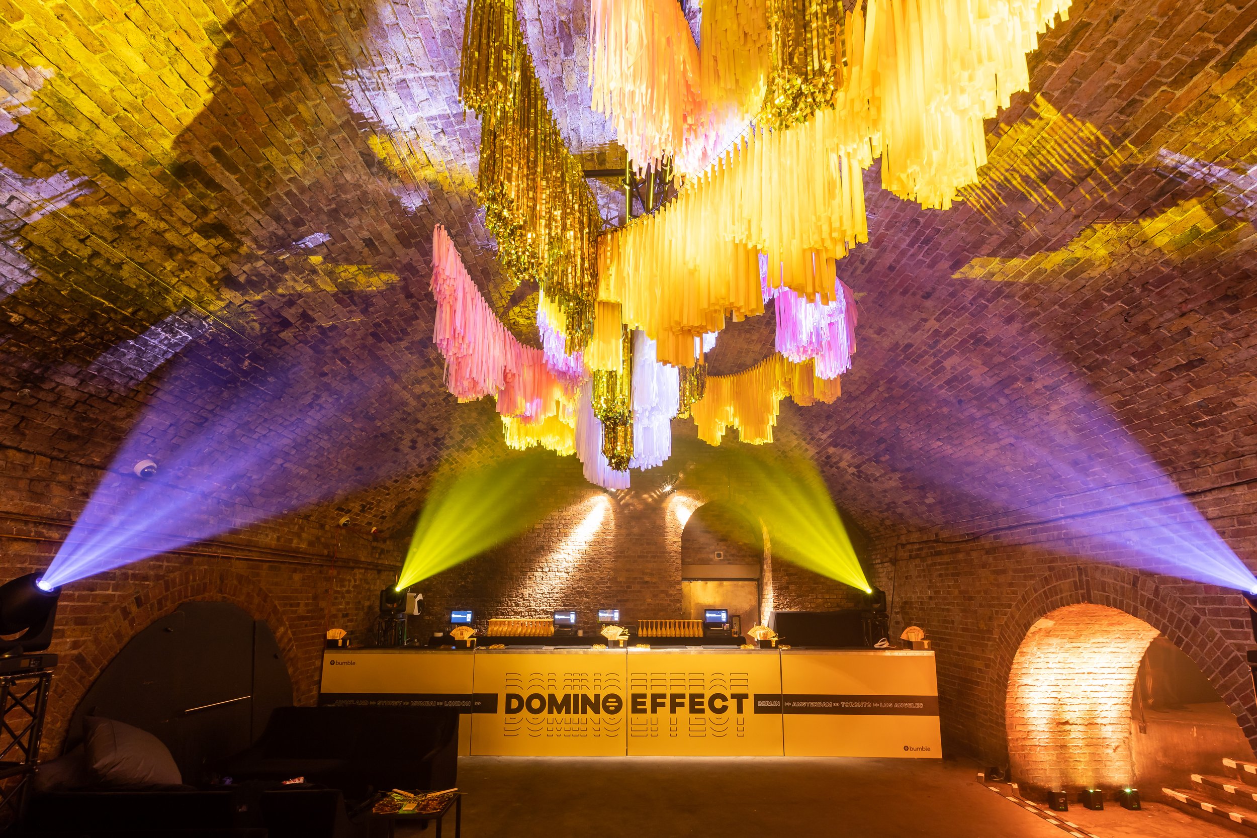 BumbleDominoEffect_0025_DS.JPG