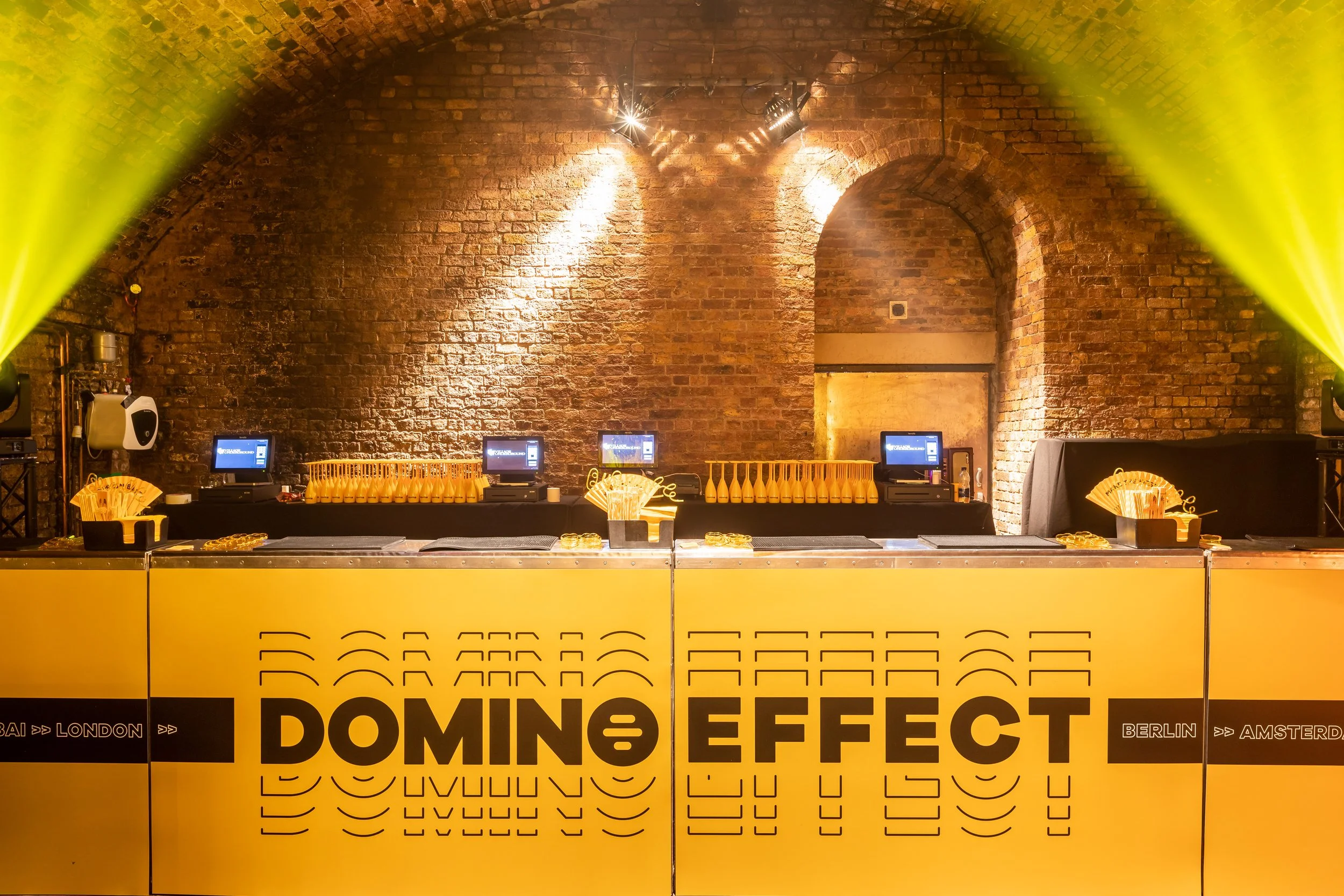 BumbleDominoEffect_0029_DS.JPG