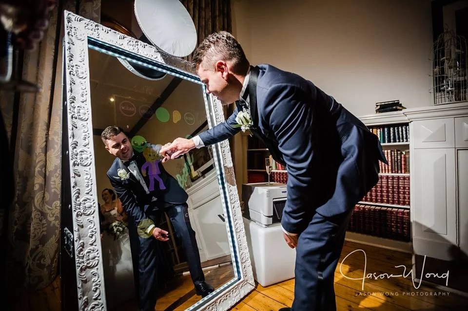 Mirror Booth Adelaide