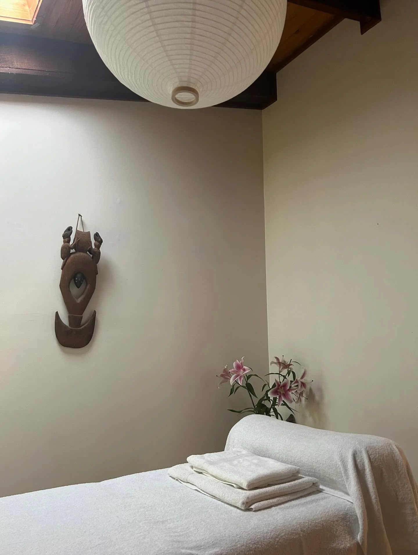 Missing treating from the hearth of our Warrandyte temple 🪷 books are open for October sessions