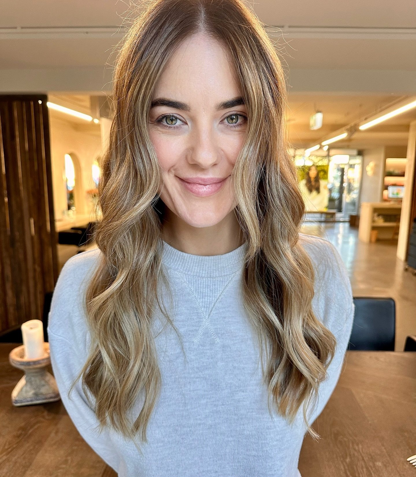 A perfect colour refresh for @samantha_tonkin by @lauren.elise.hair using @kevin.murphy.australia #fuchshair #kevinmurphy #sydneyhair #balayage #blondehair #hair