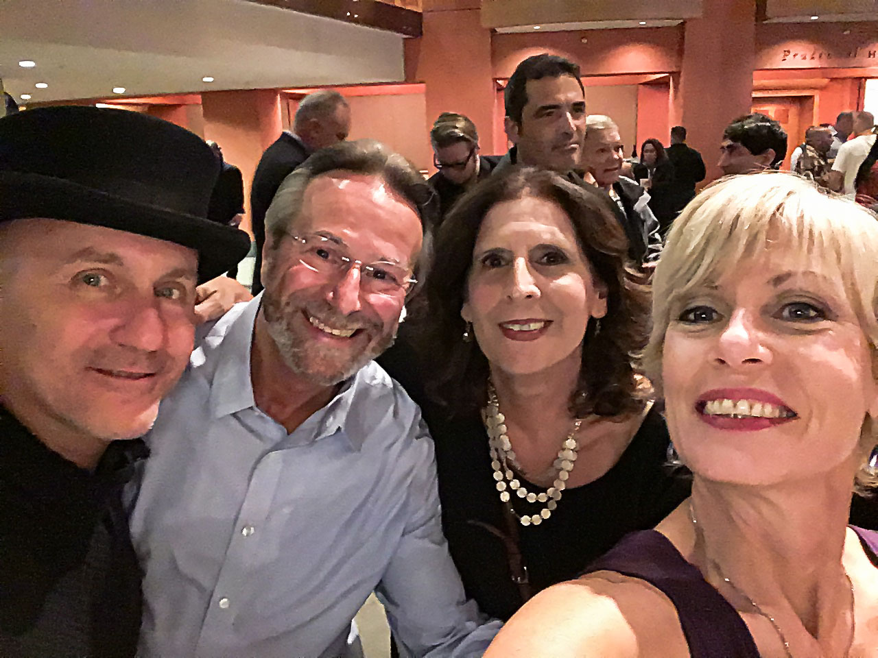 NJPAC-fans4.jpg