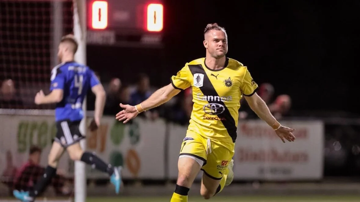 Heidelberg United in action in the FFA Cup, one of the strongest state league sides