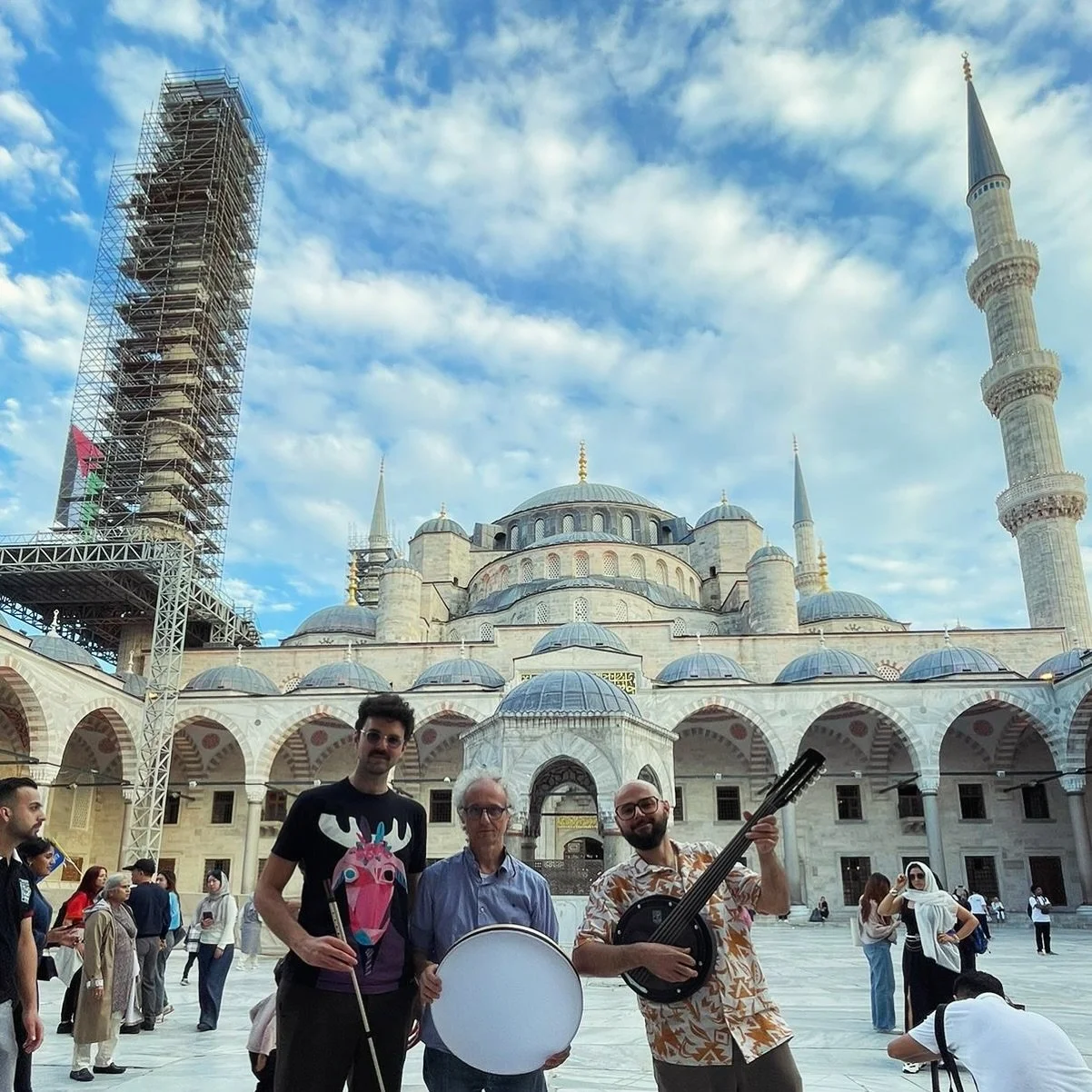 Our first 10 years in music was rounded up in Istanbul last week with 60 concerts throughout Europe in two seasons. Thanks everyone for being part of this journey! Soon more news your way 🎉🌞

#10years #avatrio #mediterranean #avantgarde