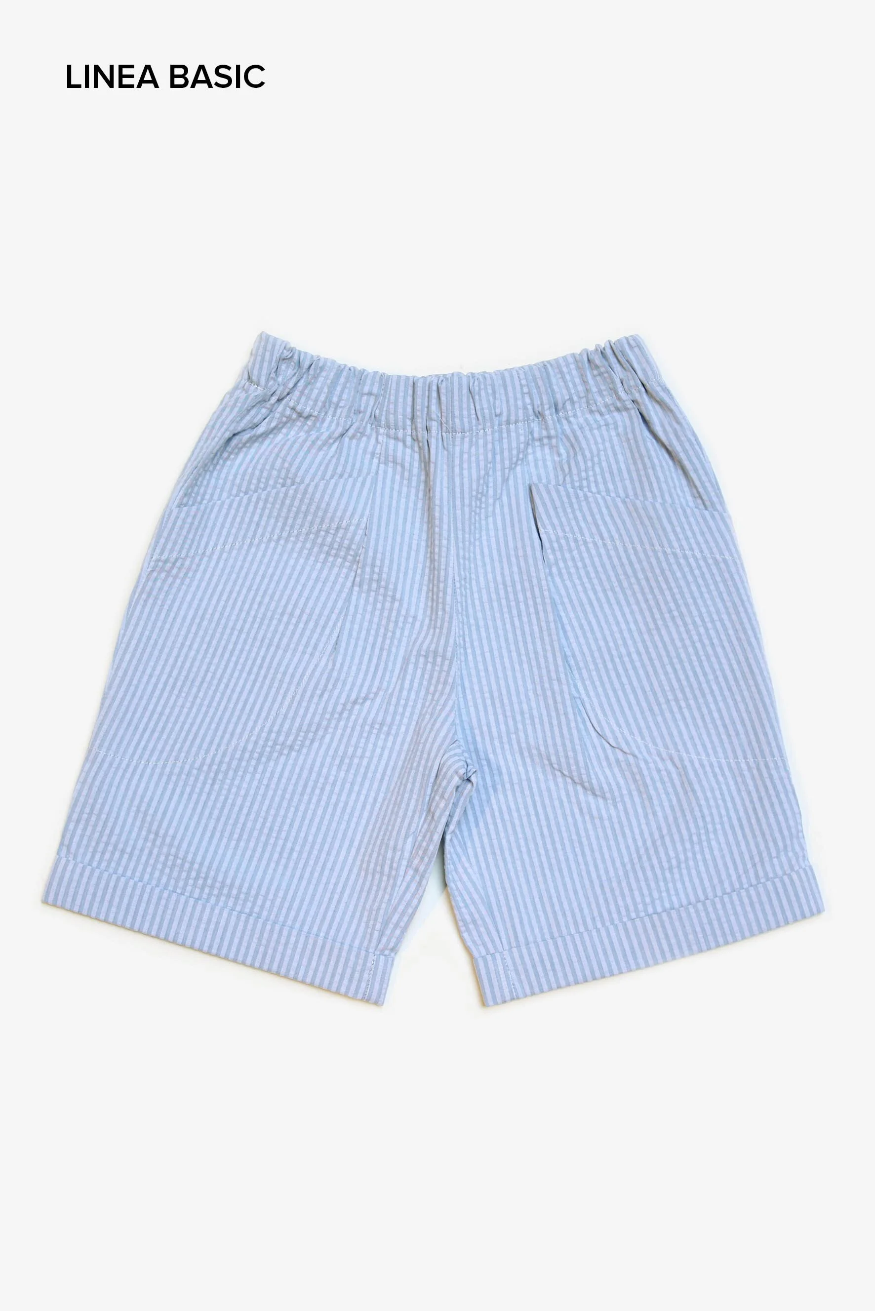 Bermuda bambino in azzurro polvere